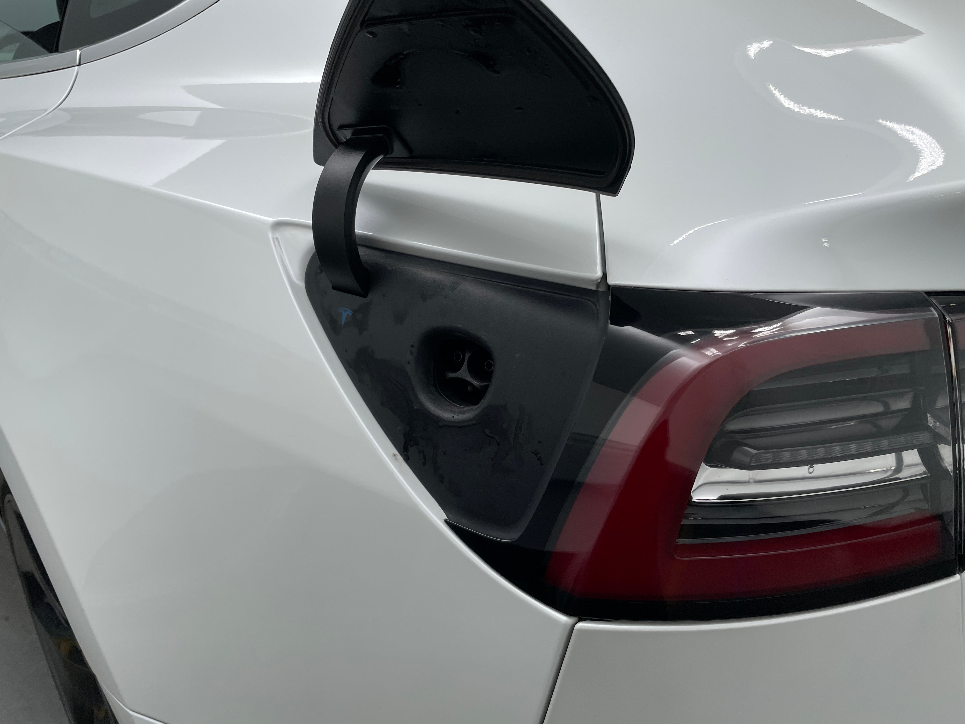 tesla model 3 2020 5YJ3E1EA7LF598213 image tesla model 3 2020 5YJ3E1EA7LF598213 image